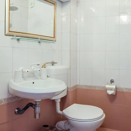 Apartment Bellissima 2 Minutes Away From The Nesebar